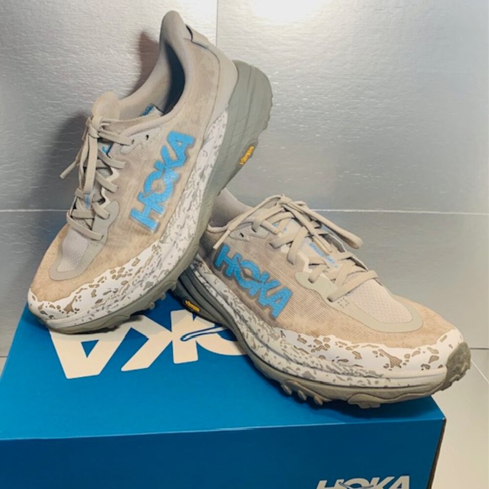 HOKA SPEEDGOAT 6 Comfortable Athletic Hiking Shoes Gray Women’s Size 9